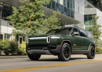 Maximizing Value with Rivian's 270-Mile LFP Battery: Efficient Charging ...